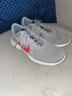 Nike - Running Shoes