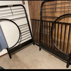 Bunk Bed Frame Twin On Top/ Full On Bottom 