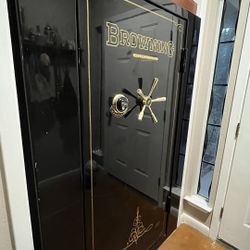 Browning 48 Gun - Gun Safe (Medallion Series)