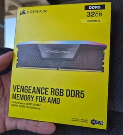 CORSAIR VENGANCE 32GB DDR5 6400 MHZ AMD