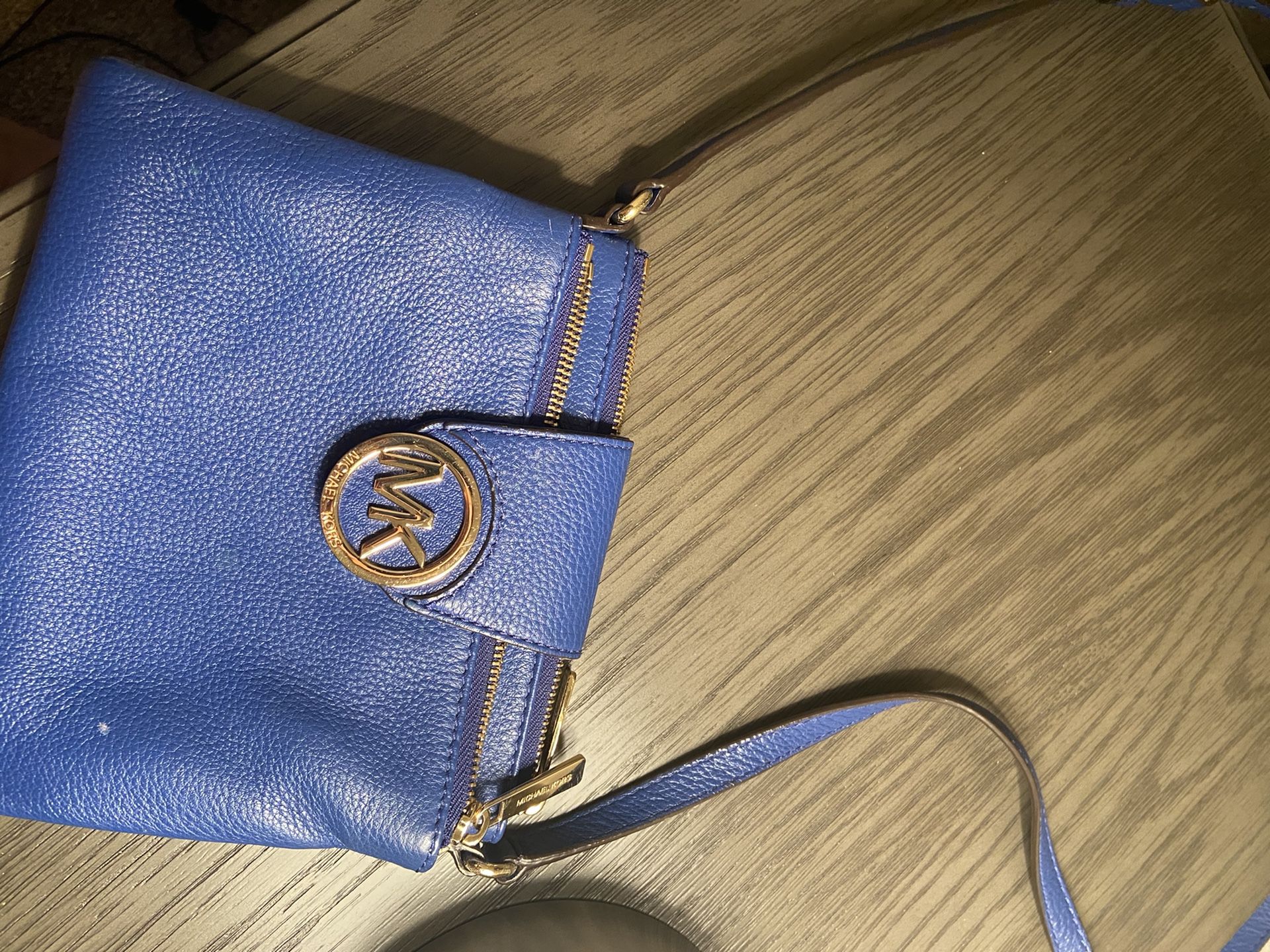 Micheal Kors Small Crossbody Purse