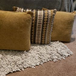 Big Sofa Pillows