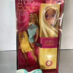 New Vintage 2001 Mattel Malibu Barbie Doll