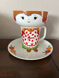 Vintage children’s 3 piece dish set