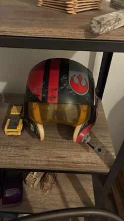 Disney land Star Wars Helmet
