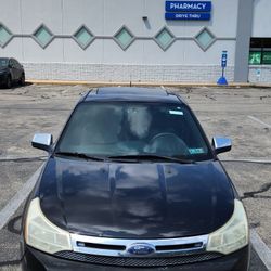 2010 Ford Focus * Clean Title ** Runs Great 