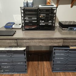COMPUTER DESK GRAY