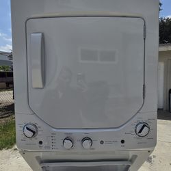 GE Washer/Dryer Stackable