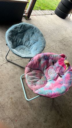 Folding chairs 2 pc