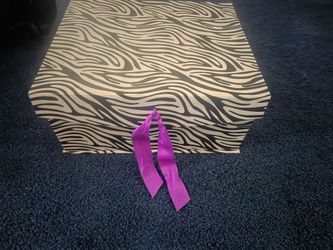 Zebra box $5