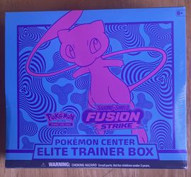 Fusion Strike Pokemon Center Elite Trainer Box (Exclusive)