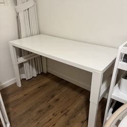 IKEA PÅUL DESK WHITE 