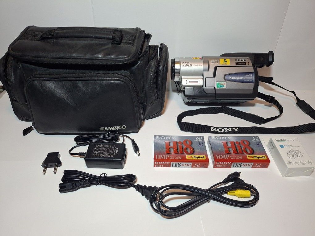 Sony Handycam Hi8 8mm Camcorder 