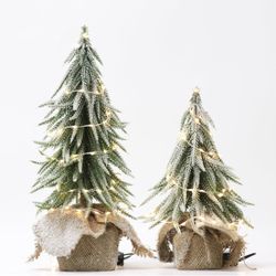 2 Pack Prelit Artificial Mini Christmas Tree,Snow Flocked Artificial Pine Xmas Tree with LED Lights,Desktop Christmas Tree Burlap Base
