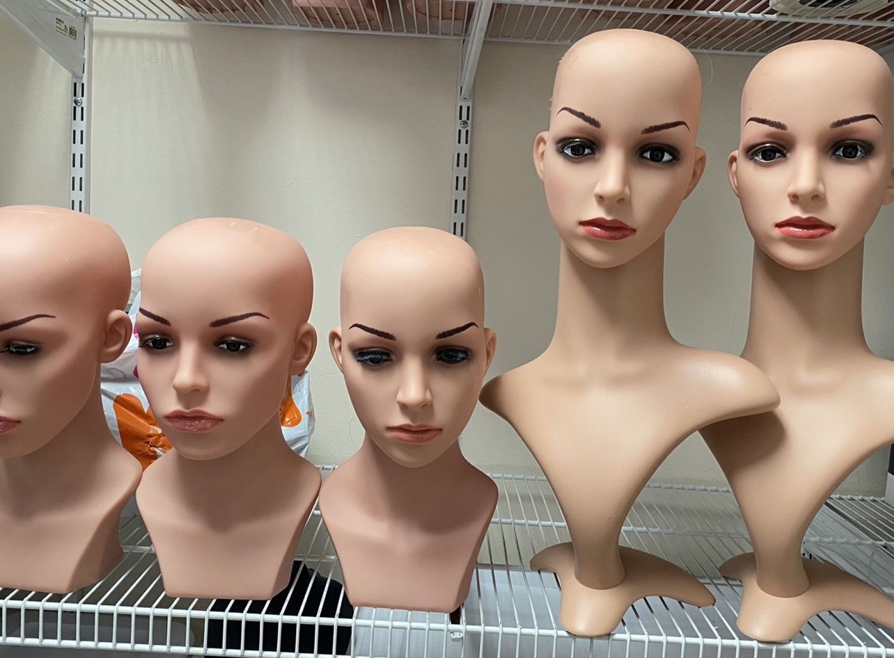 Mannequin Head 16” Human Hair for Sale in Phoenix, AZ - OfferUp