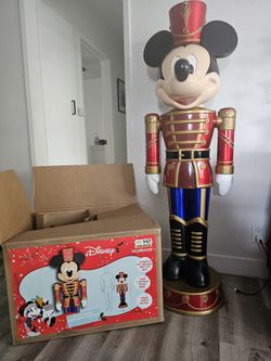 Mikey Mouse Nutcracker