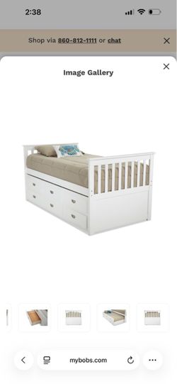 White twin bed
