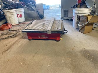 Tile cutter
