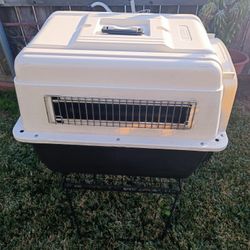 Small/Medium Petco Pet Carrier 