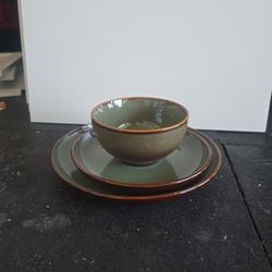 POKINI 23-Piece Stoneware Set