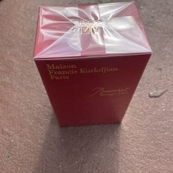 Baccarat Rouge 540 Extrait de Parfum – Luxury Fragrance