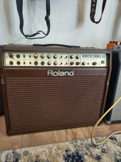 Roland AC-100UT Acoustic Chorus (USA)