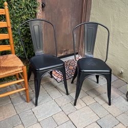 Set Of 4 Metal Chairs