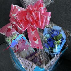 Gift Basket For Mothers Day , With Purse 