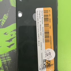 Factory Unlocked Apple iPhone 8 64gb, sold with warranty 
