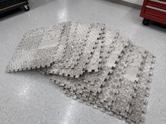 (12) 24.5” Foam Kid’s Play Mat/Gym Floor Shop 1/3in Thick Floor Connecting Tiles! Good condition!
