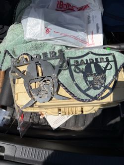 Raiders metal emblem