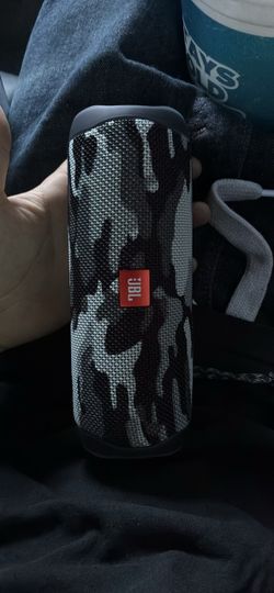 JBL flip 5