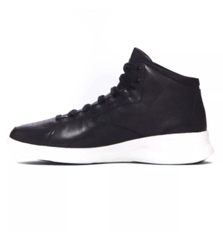 UA Charged Black Leather Pivot Mid Lifestyle