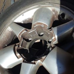 4 Nissan 16" Alloys 6 lug  w/ 225 65 R16  Tires