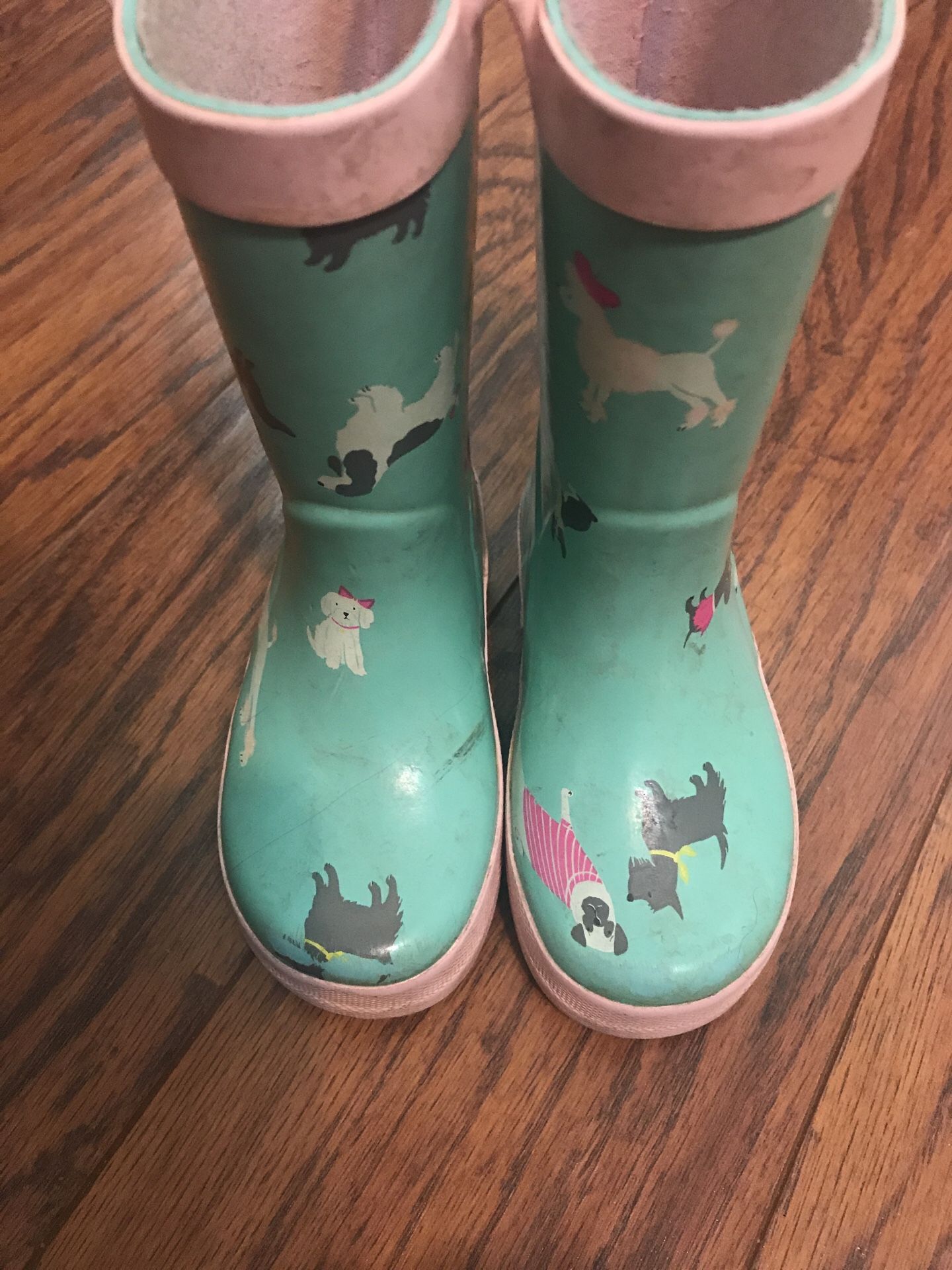 Kids rain boots