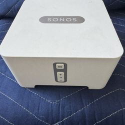 Sonos CONNECT Gen 1 Wireless Audio Streamer – Includes Cables – Works Perfectly 
