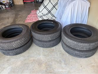6 brand new Michelin tires *perfect for dually
