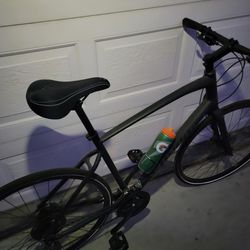 Specialized Sirrus 2.0 XL Bicycle