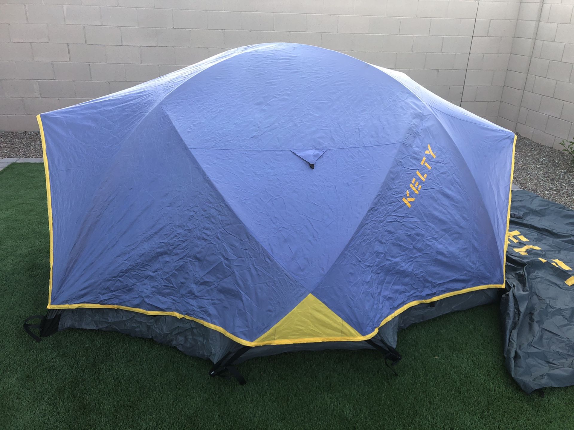 Kelty Quattro 2 people camping tent for Sale in Glendale, AZ OfferUp