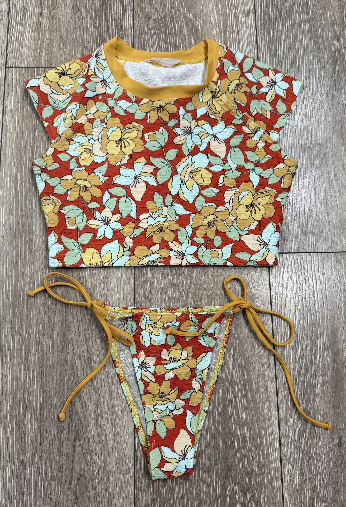 NEW Free People Floral Crop Rashguard Bikini Set M