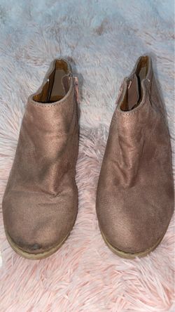 Girls boots size 12