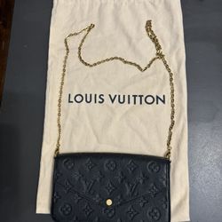  Louis Vuitton Félicie Pochette Purse