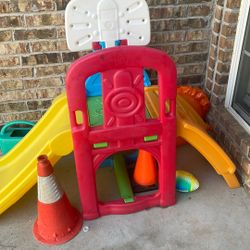 Little Tikes Hide And Seak Climber 