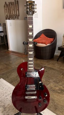 Gibson Les Paul Studio Modern Electric Guitar - Wine Red Satin