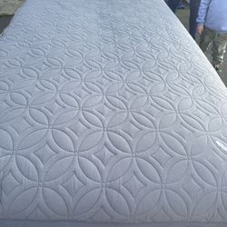 Electric twin size bed