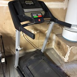 Golds Gym Treadmill 