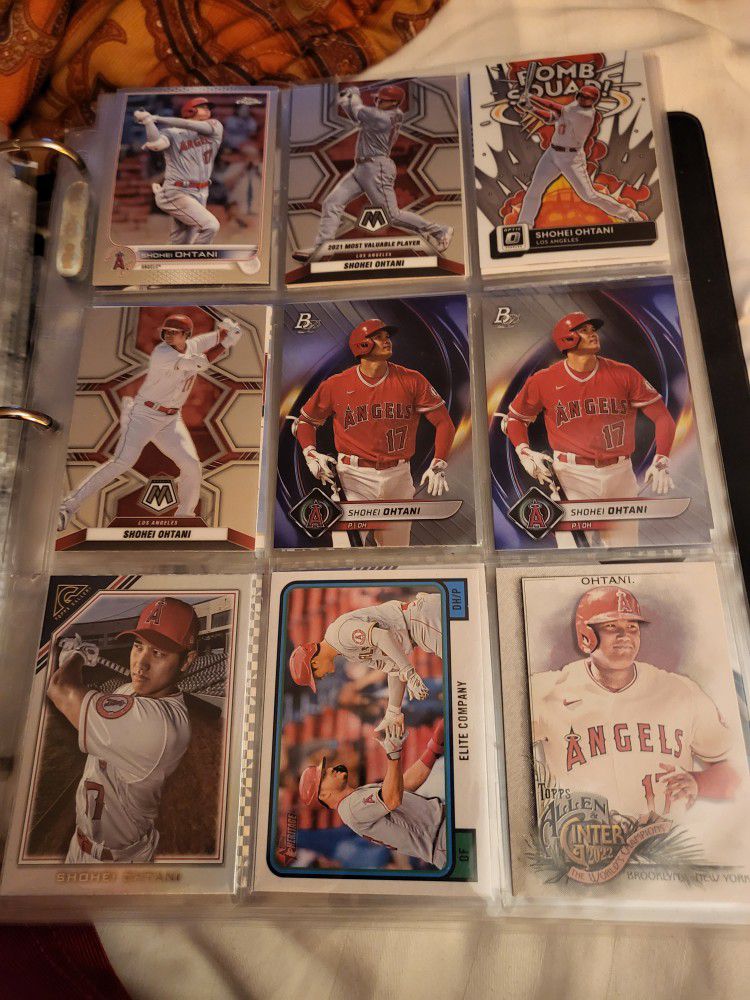 Baseball Cards 2022 Parralels Over A Thousand 