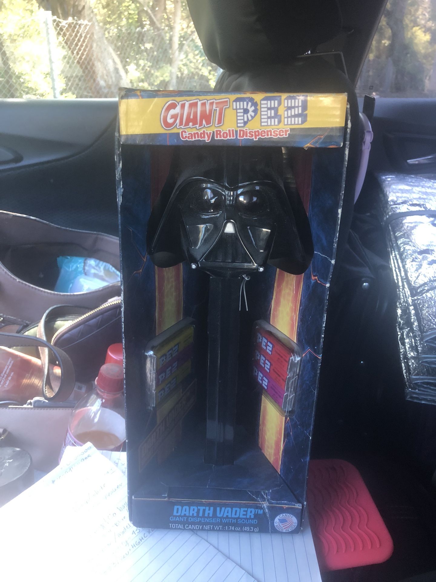 Giant PEZ Candy Dispenser With Sound (Star Wars/Darts Vader Edition)