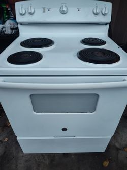 GE Stove