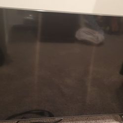 43 Inch Samsung TV Like New